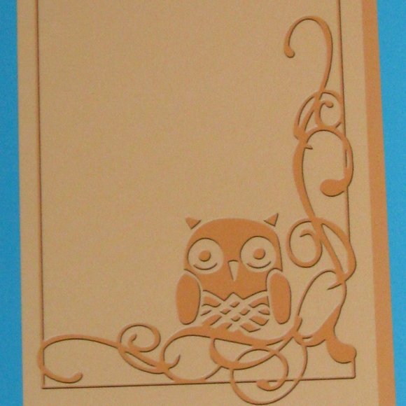 Cuttlebug A2 embossing folder - OWL FLOURISH - Picture 2 of 11